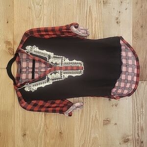 THML Plaid Embroidered Top with Tab Sleeves Xsmall